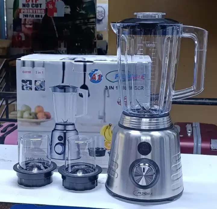 Primdale 3in 1 PMDL-555 3-in-1 Blender With a Stainless Steel Base.